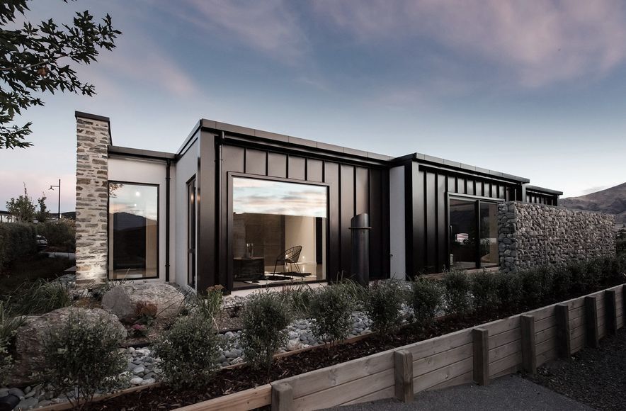 Kirimoko Park - David Reid Show Home, Wanaka