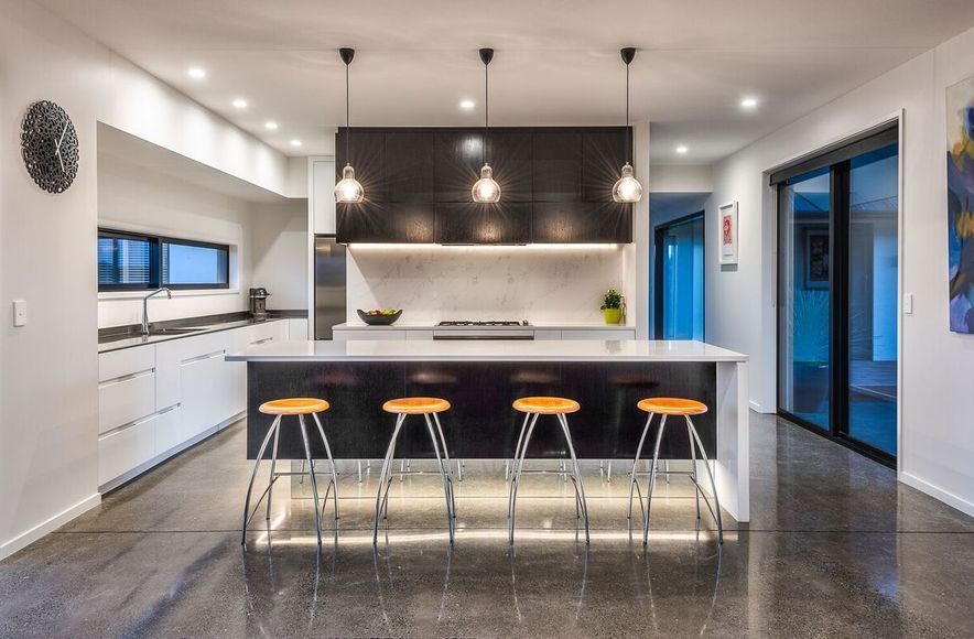 Lincoln Kitchen