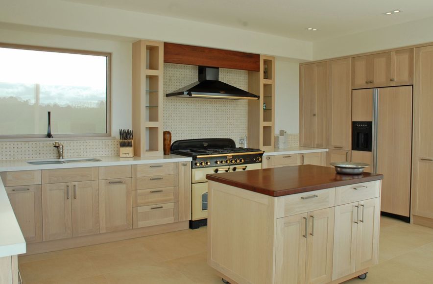 Kitchen and bathroom cabinetry