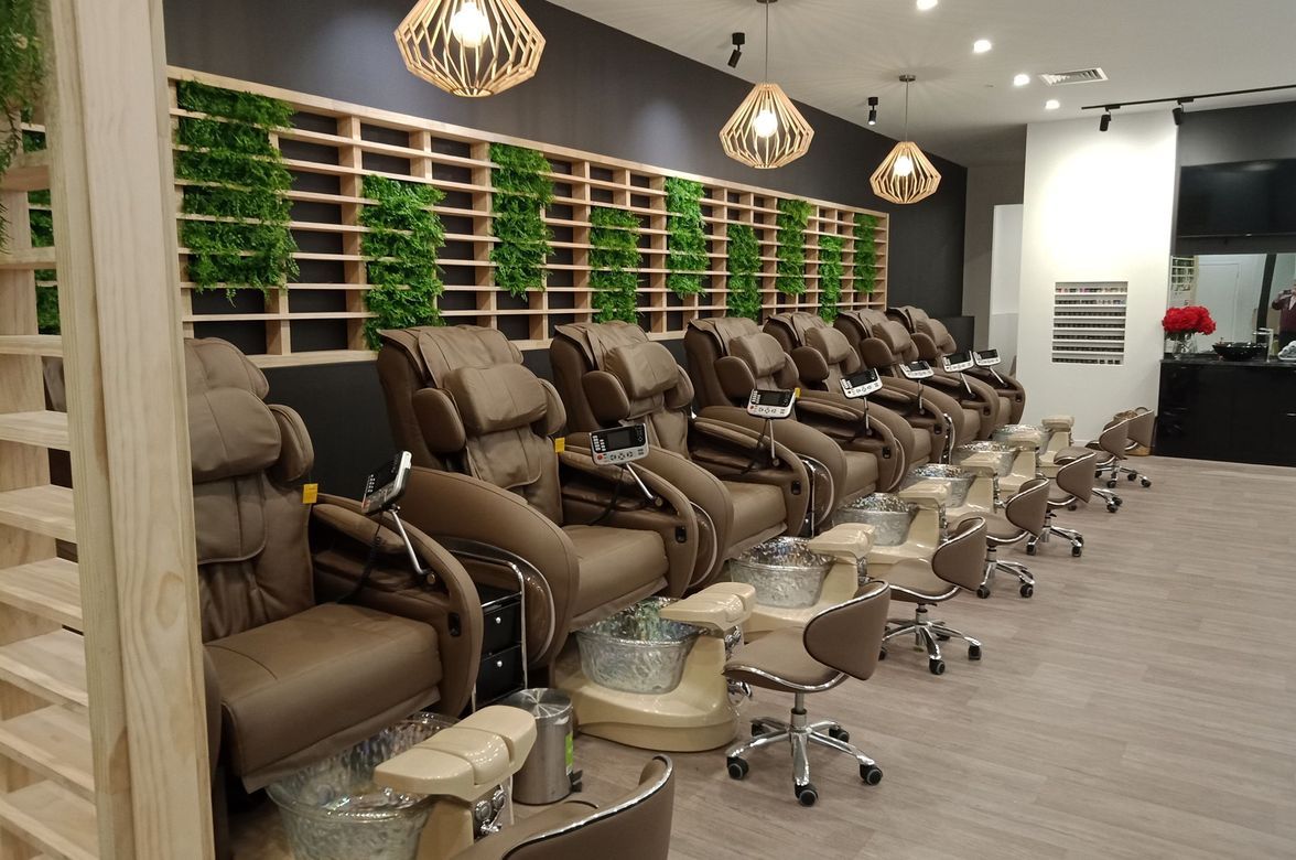 Kiwi Nail