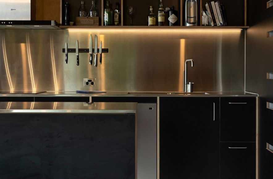 Kowhai House by Rafe Maclean Architects