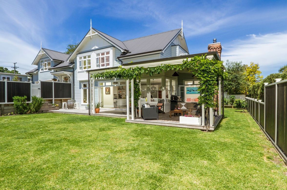 Kowhai House