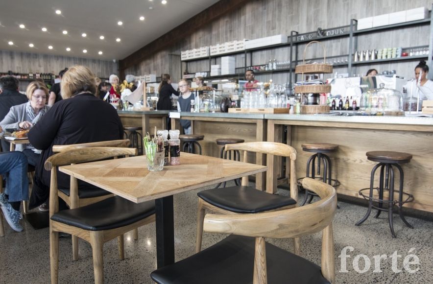 Kreem Cafe