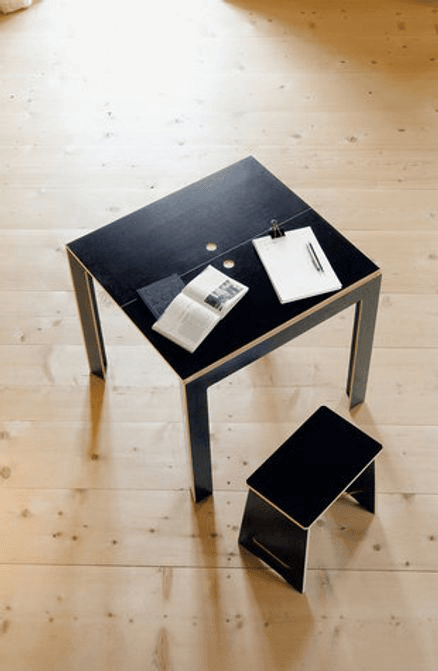 Last Minute Table