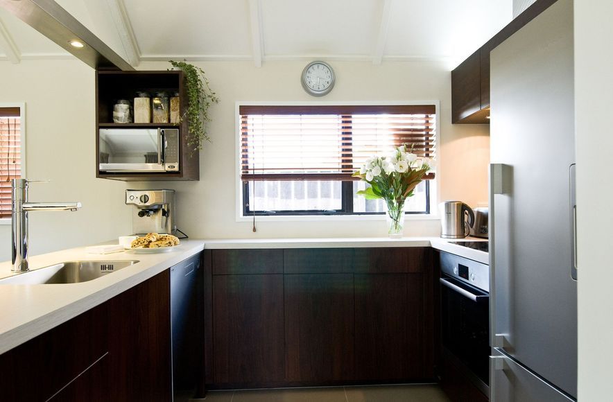 1980s Kitchen, Merivale