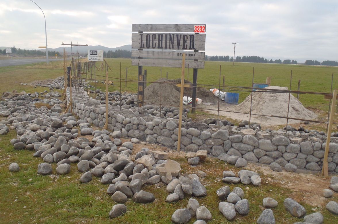 Lockinver Station
