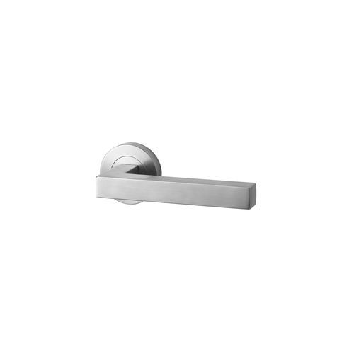 Lockwood Ovation Series Rose Door Furniture