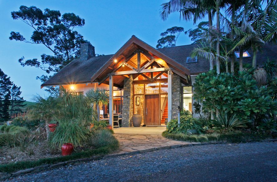 Lodge Style Home, Matakana