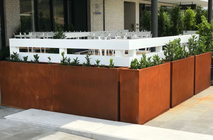 Long Bay Sophisticated Outdoor Eatery