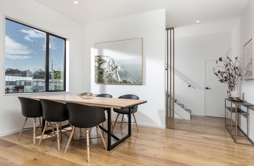 Longbay Showroom