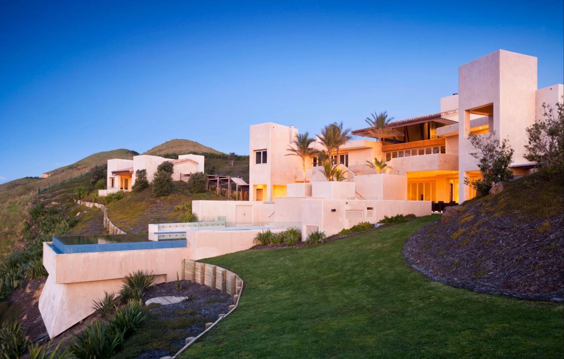 Luxor Homes