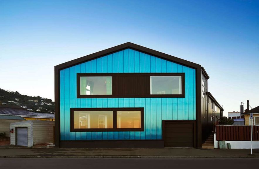 Lyall Bay Reno