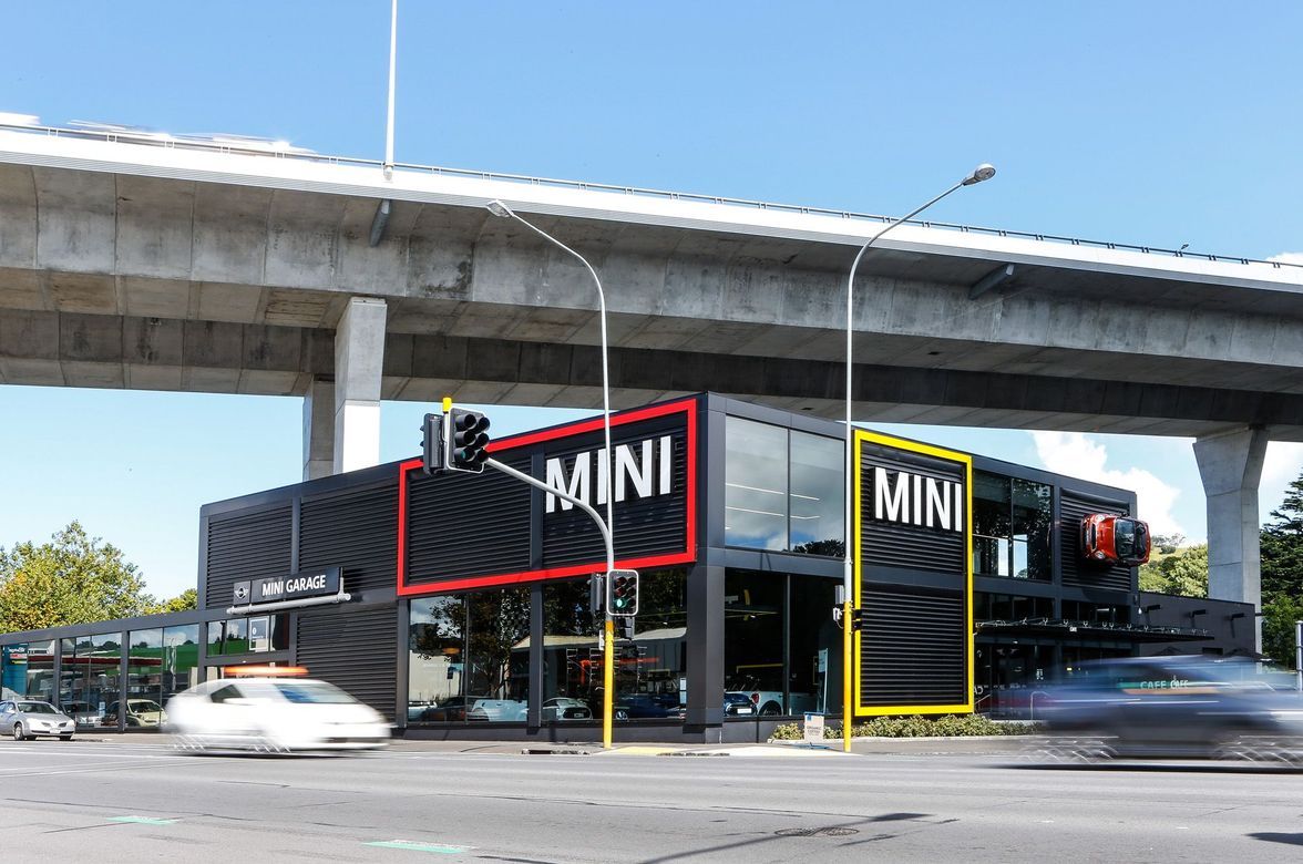 MINI Garage