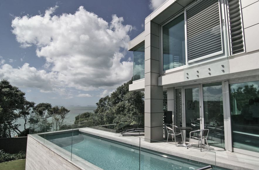 Mairangi Bay Modern Sanctuary