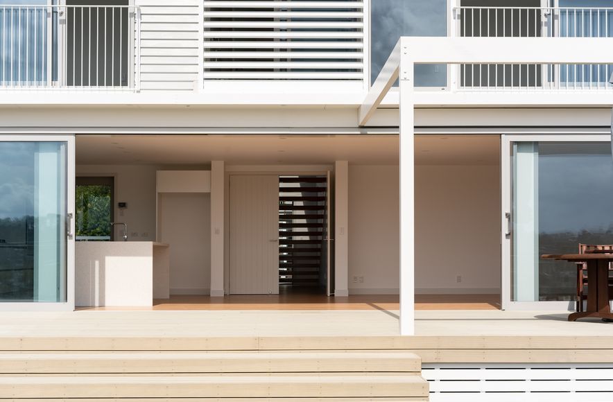 Mangrove Home