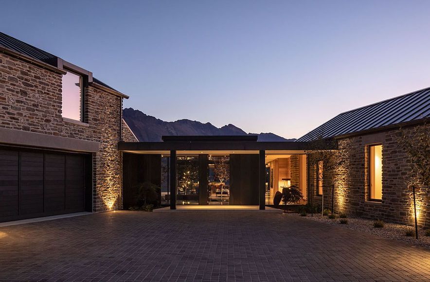 Closeburn Lodge