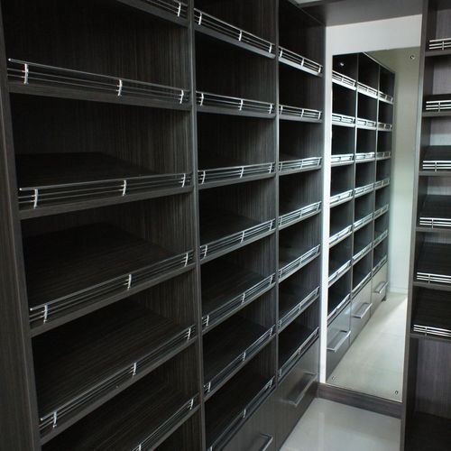 Metro Custom Woodgrain Melamine Shoe Shelving