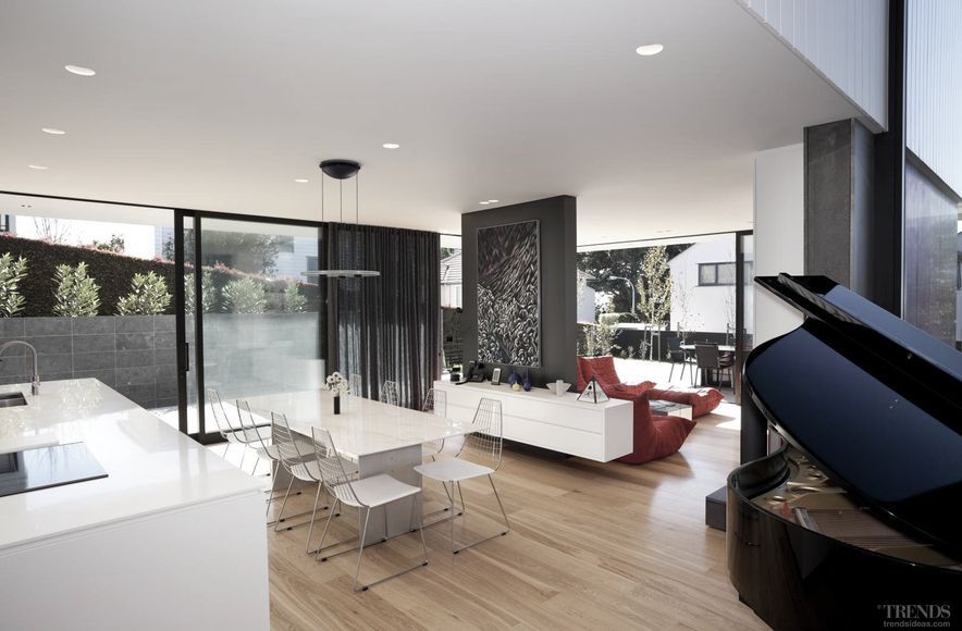 Minimalist New House