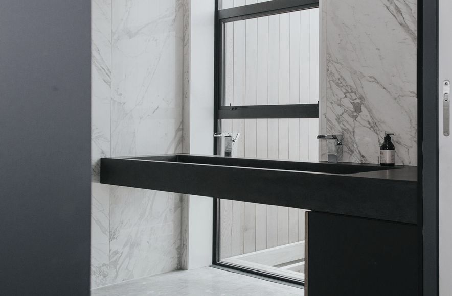 Modern Bathroom