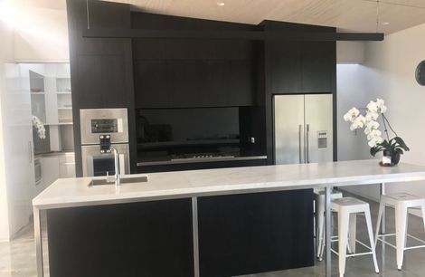 Modern Dark Veneer Kitchen