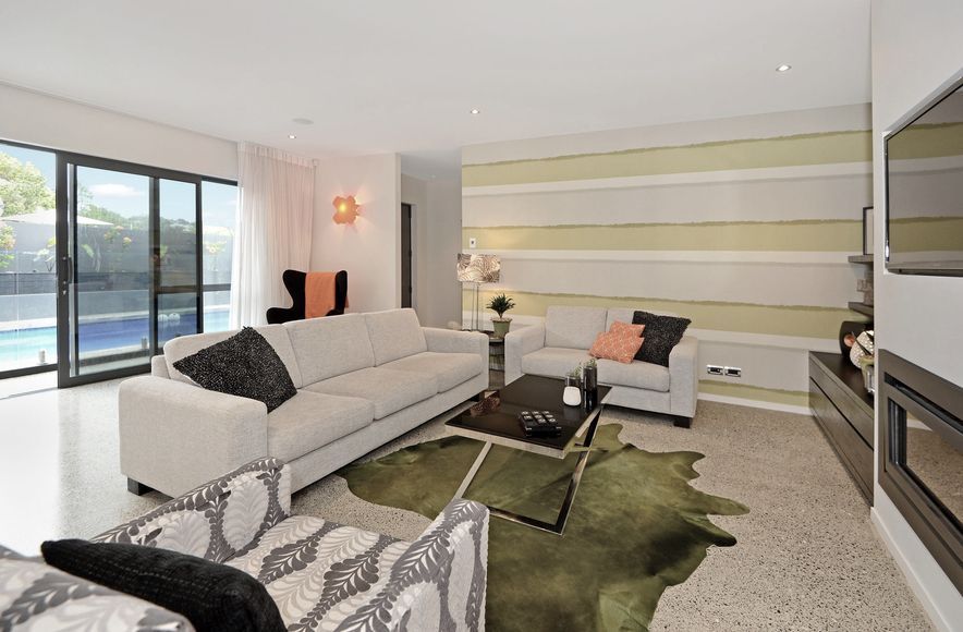 Modern New Build - West Harbour