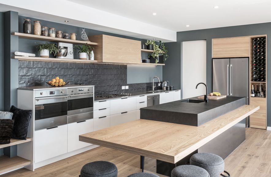 Modern Waimauku Family Kitchen