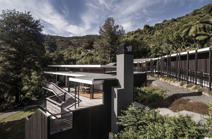 Moetapu Beach House