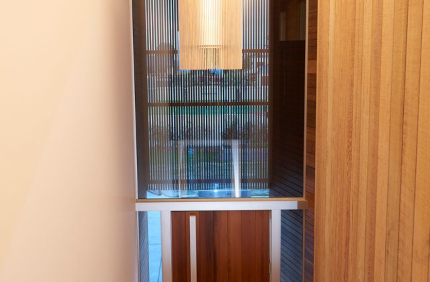 Mount Beach House - iO Lighting