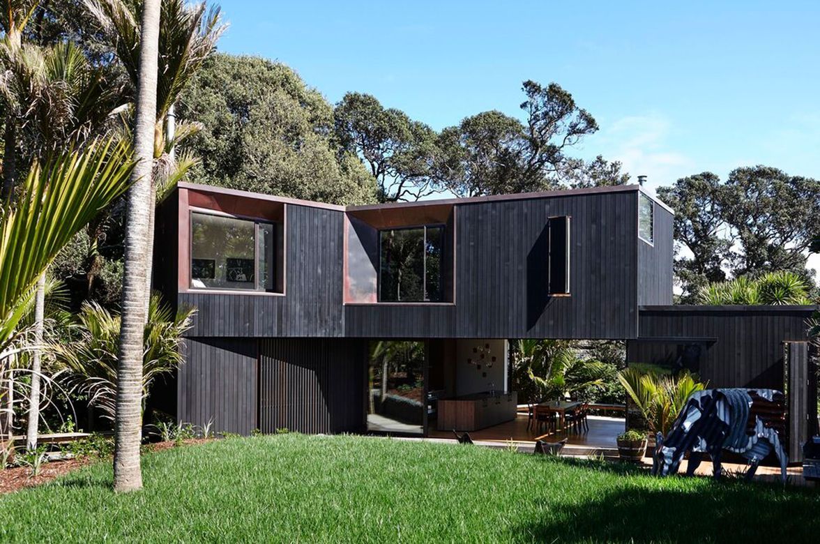 Muriwai House