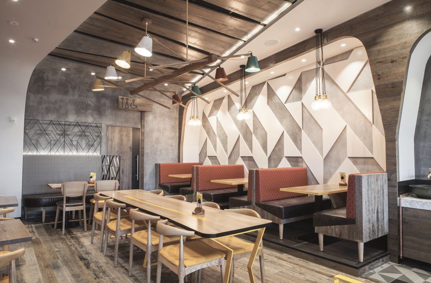 Nando's Restaurant