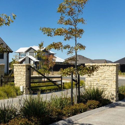 Natural Awa Splitstone Wall