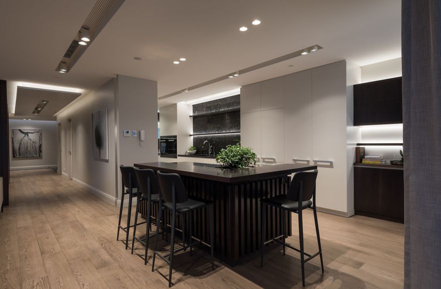 Newmarket Apartment