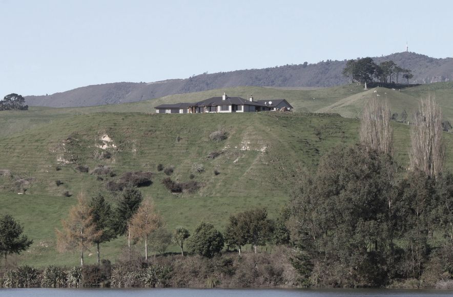 Ngakuru Home