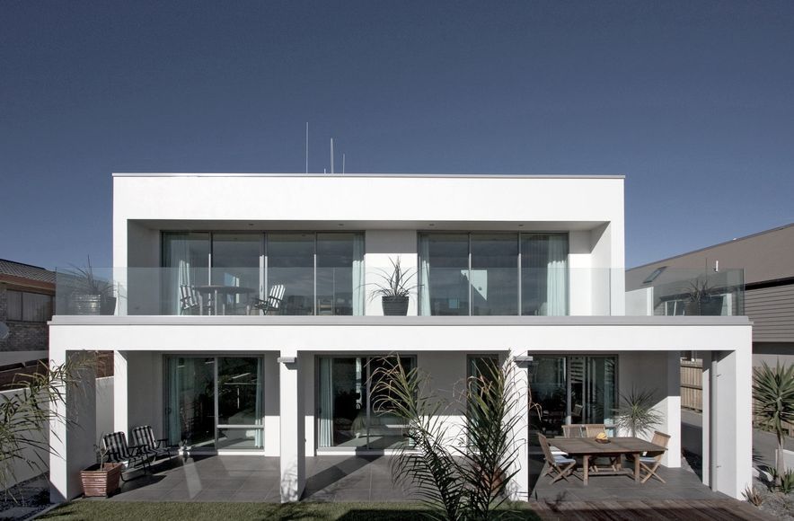 Oceanbeach Contemporary Living