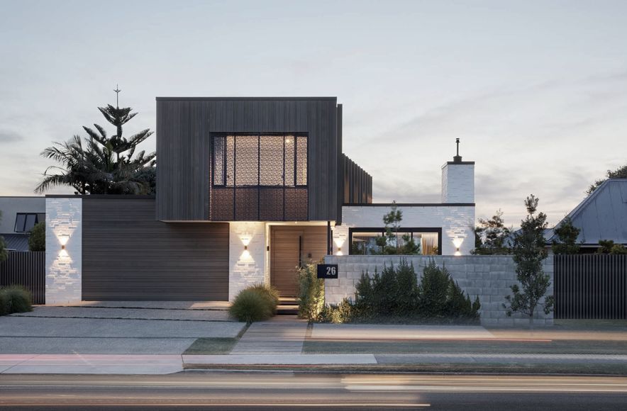 Oceanbeach Road House: a private oasis