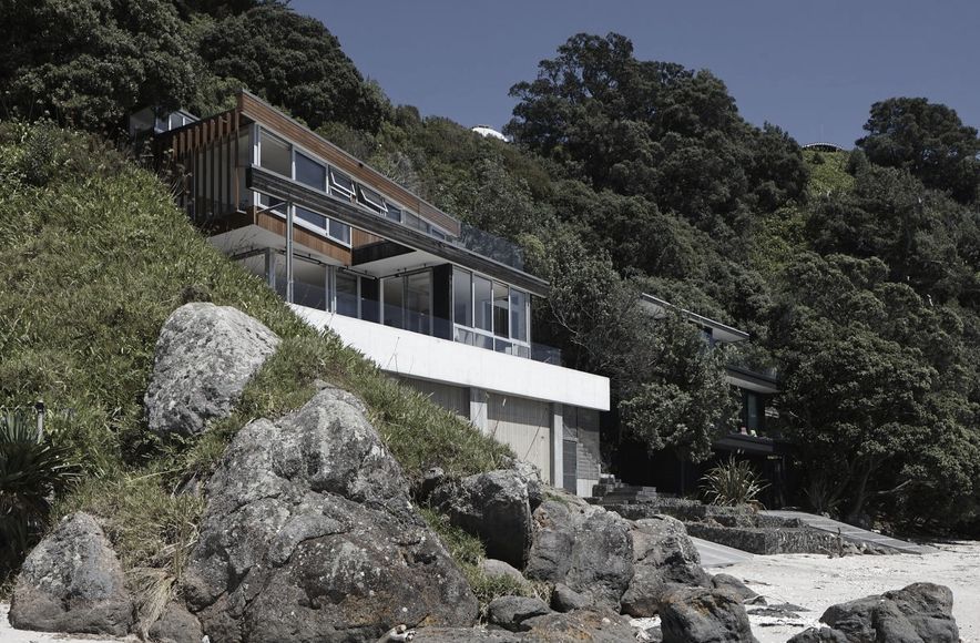 Onetangi Beach House