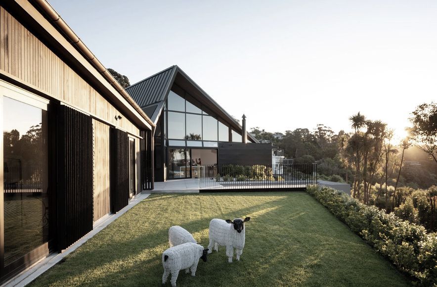 Orakei Basin Home