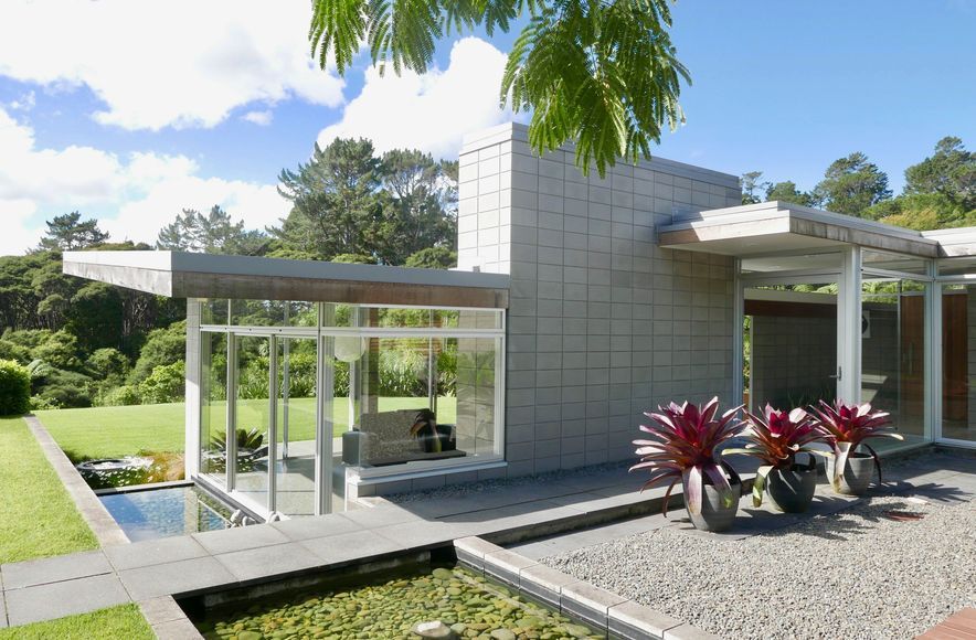 Oratia House