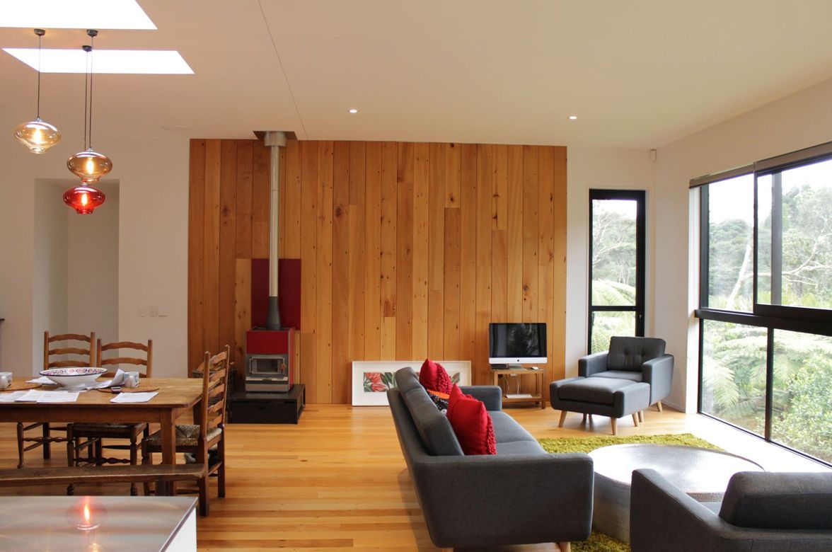 Oratia Home