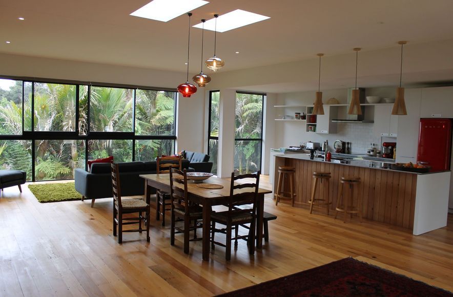 Oratia Home