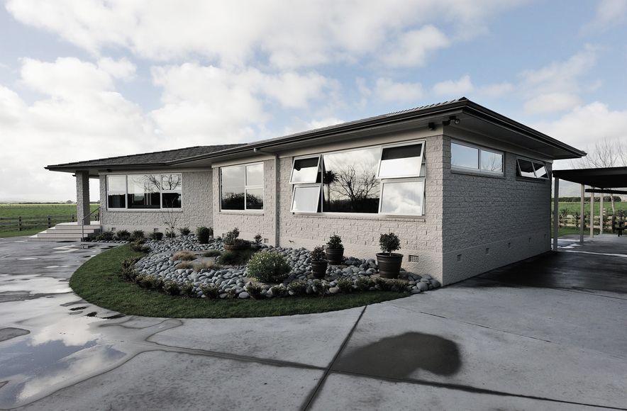 Otaua Residence