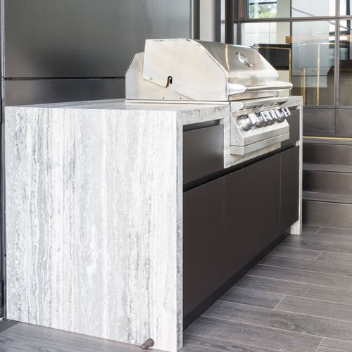 Outdoor Kitchens and BBQs