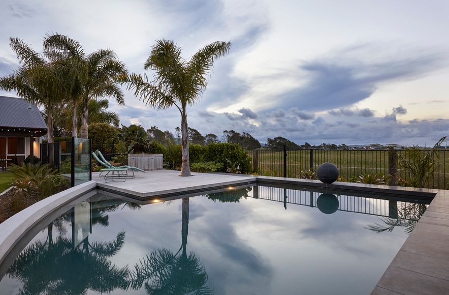 Palm Springs, Papamoa 