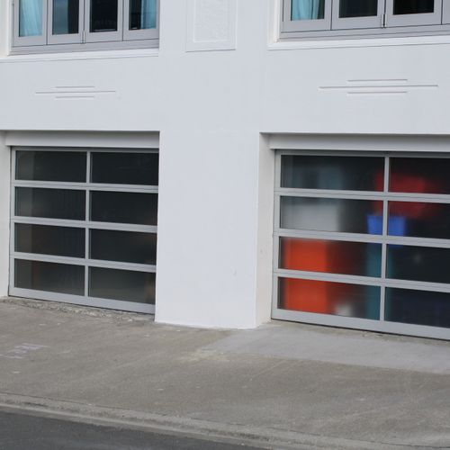 Panoramic Glazed Sectional Garage Door