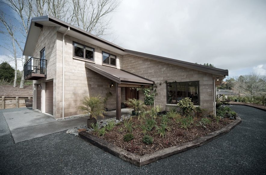 Papakura Residence