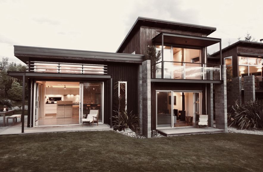 Harekeke House