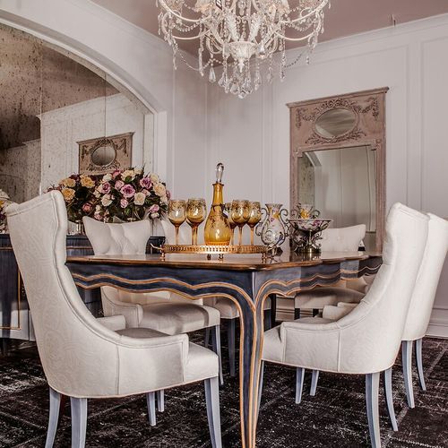 Perla Dining Table