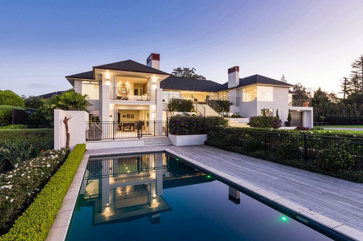 Pointview Home & Landscape