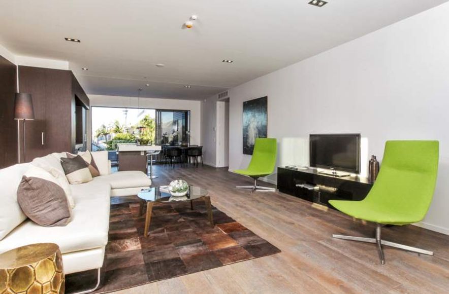 Ponsonby Road, Ponsonby