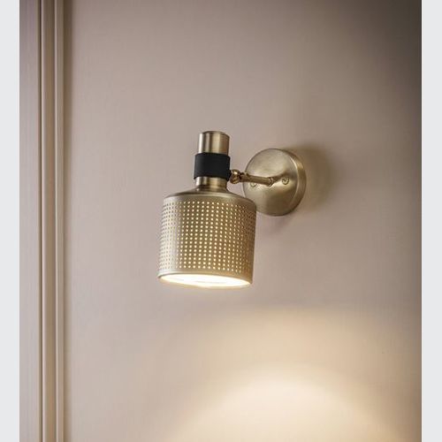 Riddle Wall Light – Single